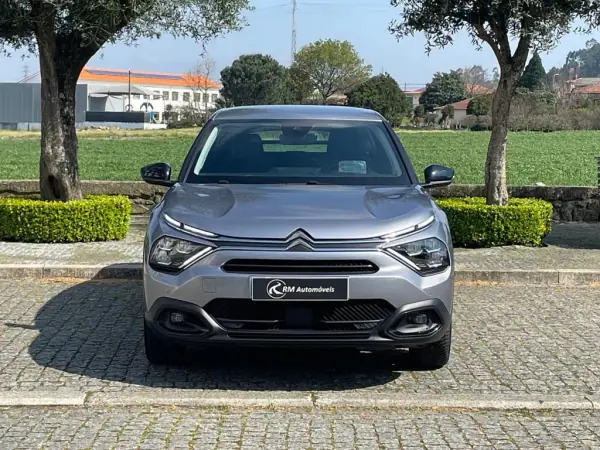 Citroën C4 2022 - 15900 EUR, 89000 km - AUTO.MOTO.pt - 89000km - foto 3 de 32
