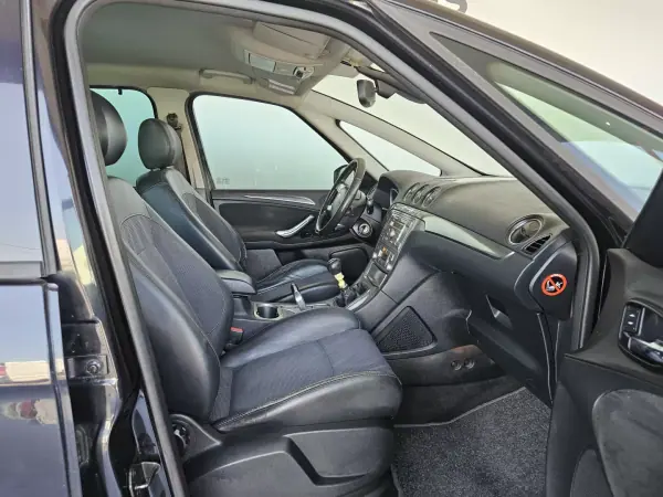 Ford S-Max 2006 - 4750 EUR, 320000 km - AUTO.MOTO.pt - 320000km - foto 5 de 8