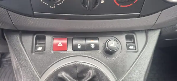 Citroën Berlingo 2018 - 11350 EUR, 138154 km - 138154km - foto 11 de 19