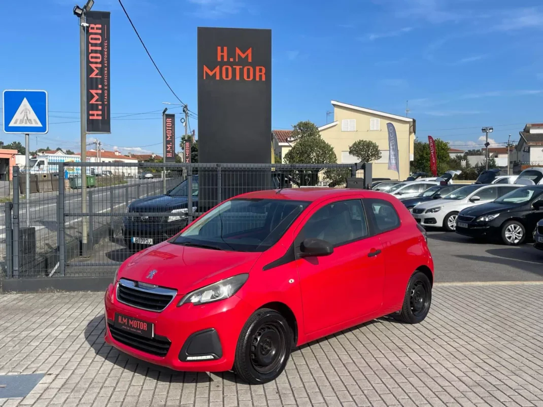 Peugeot 108 2015 - 8300 EUR, 118000 km - 118000km - foto 2 de 8