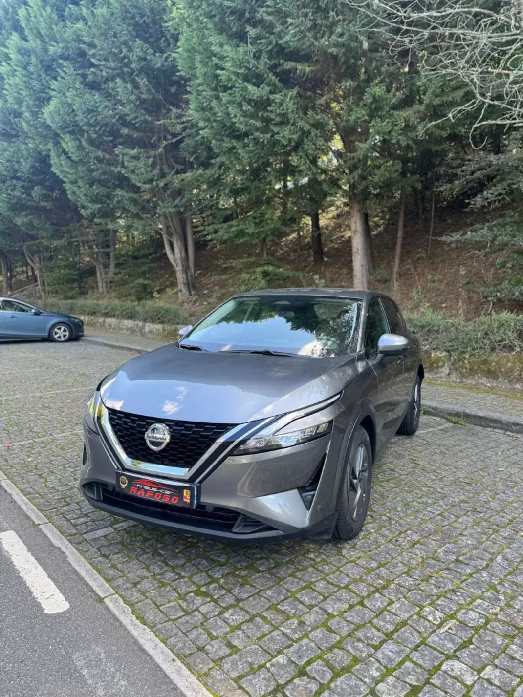 Nissan Qashqai 2022 - 27500 EUR, 55638 km - AUTO.MOTO.pt - 55638km - foto 1 de 18