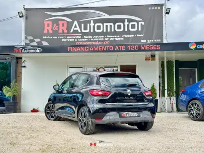Renault Clio 2015 - 10990 EUR, 140000 km - AUTO.MOTO.pt - 140000km - foto 2 de 12