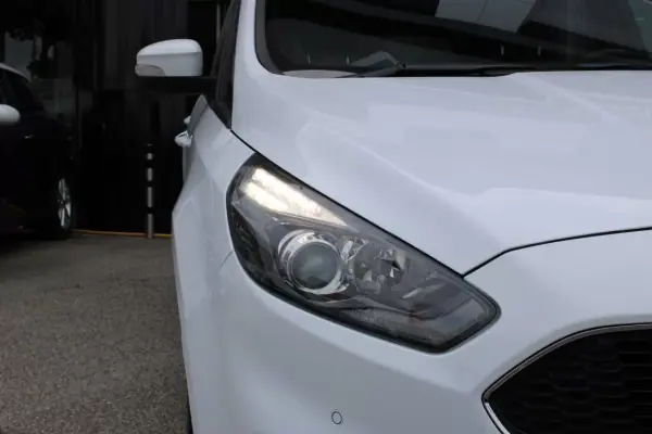 Ford S-Max 2019 - 29900 EUR, 230239 km - AUTO.MOTO.pt - 230239km - foto 23 de 26