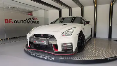 Nissan GT-R 2017 - 300000 EUR, 30685 km - 30685km - foto 1 de 69