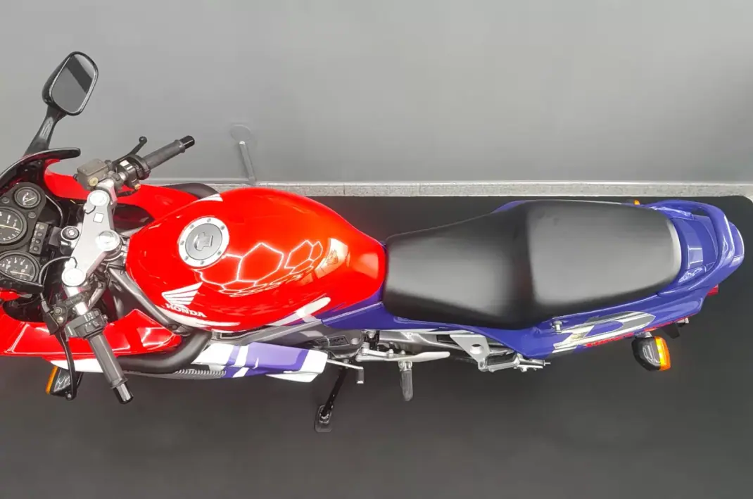 Honda NSR 50R 1998 - 7400 EUR, 26000 km - AUTO.MOTO.pt - 26000km - foto 15 de 26