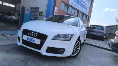 Audi TT Coupé 2011 - 13500 EUR, 170000 km - 170000km - foto 9 de 15