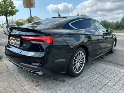 Audi A5 Sportback 2021 - 30900 EUR, 153314 km - AUTO.MOTO.pt - 153314km - foto 8 de 35