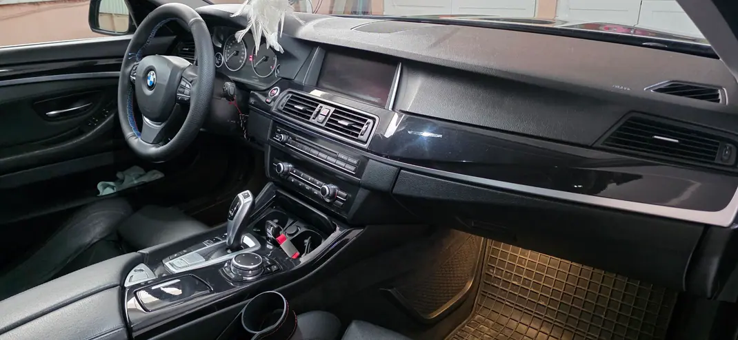 BMW 520 2015 - 16950 EUR, 186000 km - AUTO.MOTO.pt - 186000km - foto 2 de 8