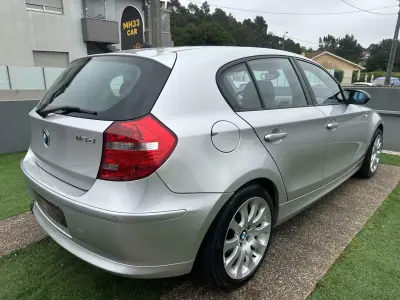 BMW 118 2009 - 8900 EUR, 184000 km - AUTO.MOTO.pt - 184000km - foto 9 de 55