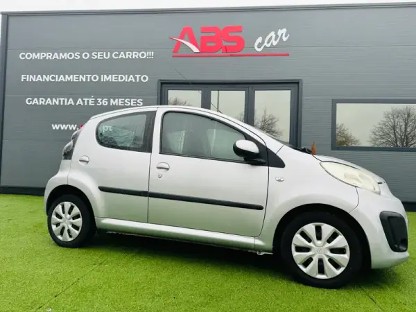 Citroën C1 2012 - 6900 EUR, 90000 km - AUTO.MOTO.pt - 90000km - foto 3 de 17