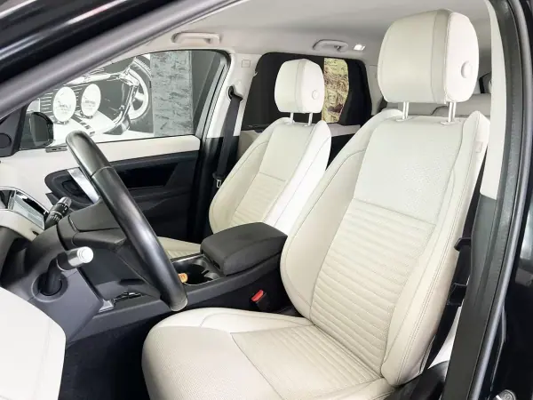 Land Rover Discovery Sport 2021 - 31800 EUR, 119616 km - AUTO.MOTO.pt - 119616km - foto 7 de 25