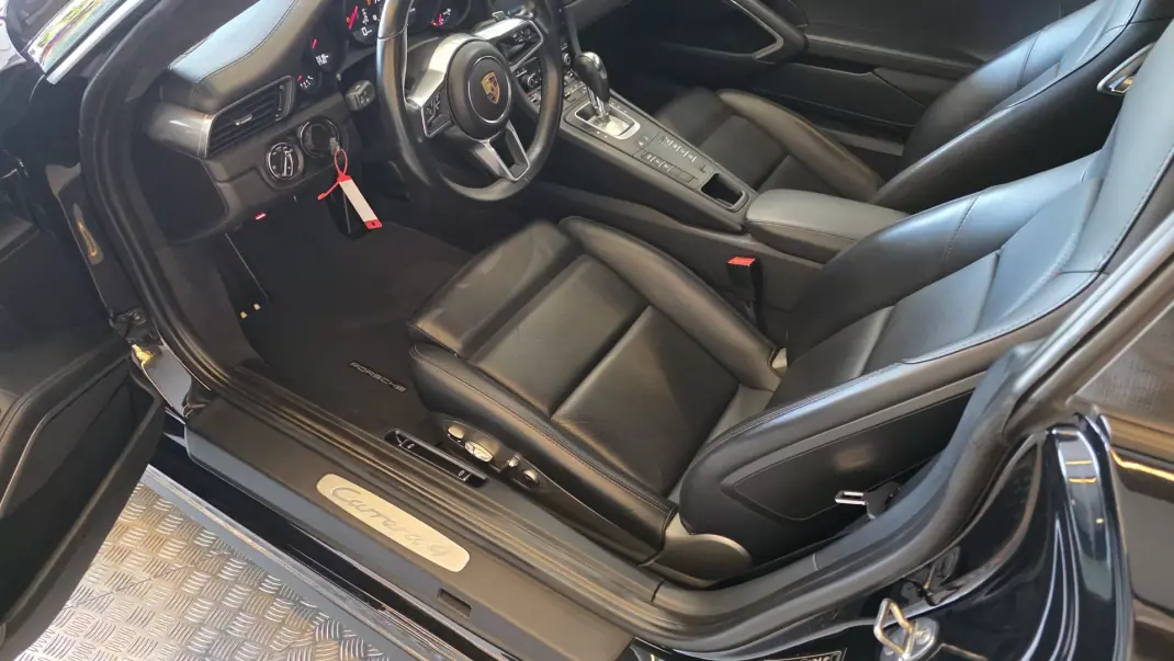 Porsche 991 2016 - 109500 EUR, 62318 km - AUTO.MOTO.pt - 62318km - foto 37 de 60