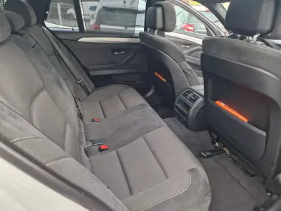 BMW 520 2012 - 18990 EUR, 160000 km - AUTO.MOTO.pt - 160000km - foto 11 de 18