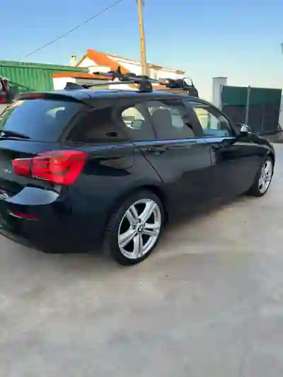 BMW 116 2018 — foto 3 de 12