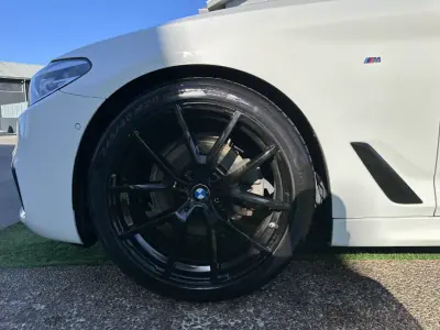 BMW 520 2018 - 28000 EUR, 217000 km - AUTO.MOTO.pt - 217000km - foto 20 de 67