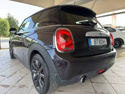 MINI 3 Portas 2015 - 12950 EUR, 128514 km - foto 5 de 28