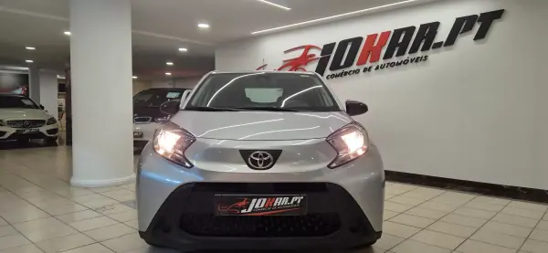 Toyota Aygo X 2023 - 14990 EUR, 63745 km - AUTO.MOTO.pt - 63745km - foto 4 de 37