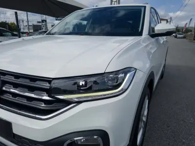 Volkswagen T-Cross 2019 - 18990 EUR, 100000 km - 100000km - foto 11 de 50