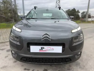 Citroën C4 Cactus 2014 - 11900 EUR, 162500 km - AUTO.MOTO.pt - 162500km - foto 4 de 16