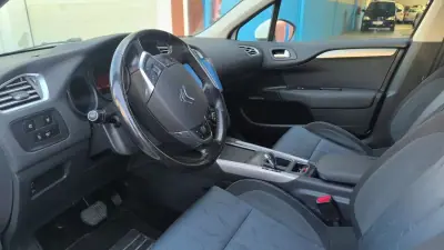Citroën C4 2012 - 8900 EUR, 180000 km - AUTO.MOTO.pt - 180000km - foto 8 de 24