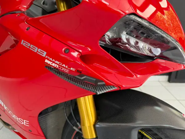 Ducati Panigale 1299 2016 - 17500 EUR, 11358 km - AUTO.MOTO.pt - 11358km - foto 15 de 38