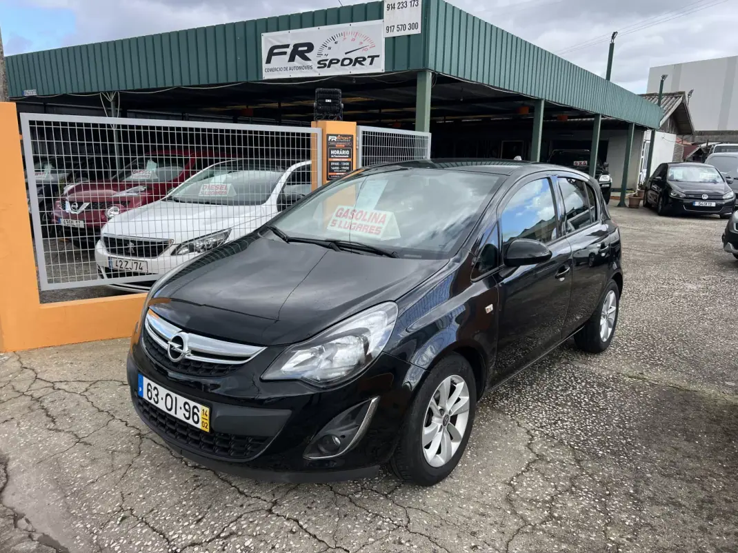 Opel Corsa 2014 - 6450 EUR, 136121 km - AUTO.MOTO.pt - 136121km - foto 1 de 23