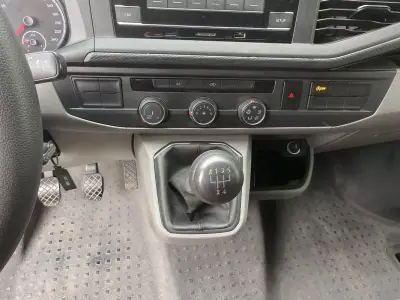 VW T6 TRANSPORTER 2.0 TDI KASTEN/ 3 LUGARES/ IVA DEDUTIVEL 2023 - 27490 EUR, 43500 km - AUTO.MOTO.pt - 43500km - foto 27 de 28