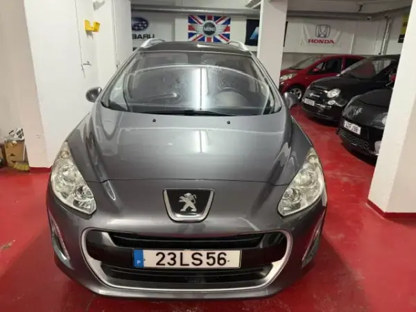 Peugeot 308 SW 2011 - 5900 EUR, 147177 km - AUTO.MOTO.pt - 147177km - foto 2 de 30