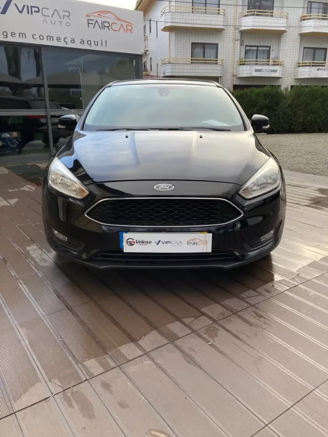 Ford Focus SW 2017 - 9980 EUR, 125000 km - AUTO.MOTO.pt - 125000km - foto 3 de 15