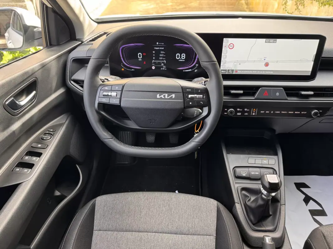 Kia Stonic 2025 - 21900 EUR, 2191 km - AUTO.MOTO.pt - 2191km - foto 9 de 22