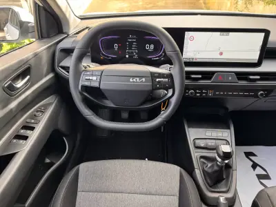 Kia Stonic 2025 - 21900 EUR, 2191 km - AUTO.MOTO.pt - 2191km - foto 9 de 22