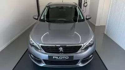 Peugeot 308 SW 2020 - 11990 EUR, 153706 km - AUTO.MOTO.pt - 153706km - foto 4 de 34