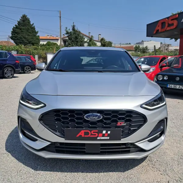 Ford Focus 2023 - 16350 EUR, 66000 km - 66000km - foto 2 de 15