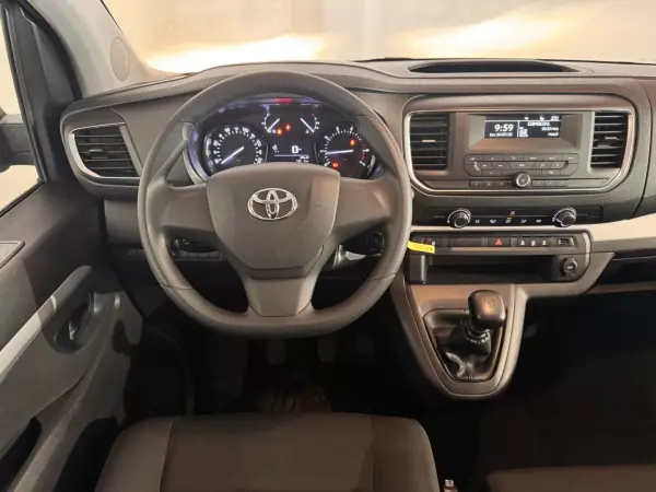 Toyota Proace Verso 2020 - 28900 EUR, 168506 km - AUTO.MOTO.pt - 168506km - foto 8 de 20