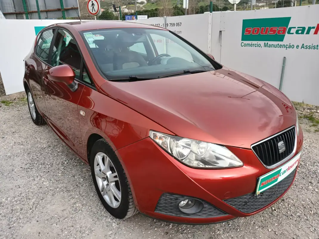 SEAT Ibiza 2009 - 5950 EUR, 160333 km - AUTO.MOTO.pt - 160333km - foto 4 de 25