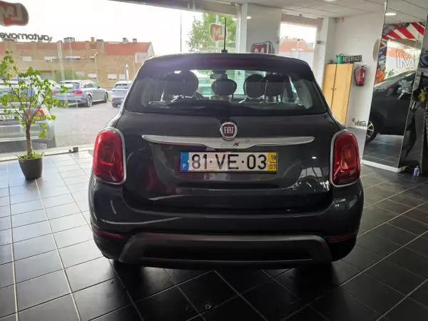 Fiat 500X 2018 - 11800 EUR, 126000 km - AUTO.MOTO.pt - 126000km - foto 5 de 19