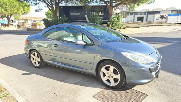 Peugeot 307 CC 2006 - 6490 EUR, 225826 km - AUTO.MOTO.pt - 225826km - foto 20 de 50