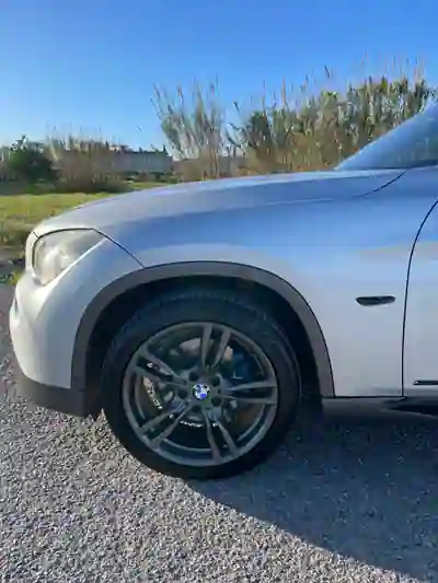 BMW X1 2010 - 8500 EUR, 288300 km - AUTO.MOTO.pt - 288300km - foto 9 de 16