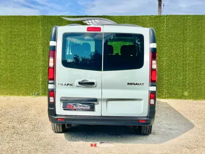 Renault Trafic 2016 - 21900 EUR, 167000 km - AUTO.MOTO.pt - 167000km - foto 7 de 8
