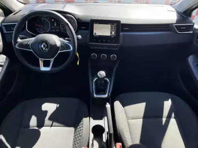 Renault Clio 2021 - 13990 EUR, 136670 km - AUTO.MOTO.pt - 136670km - foto 8 de 20