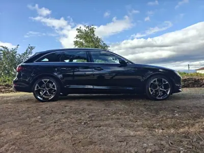 Audi A4 Avant 2019 - 23990 EUR, 79500 km - 79500km - foto 12 de 46