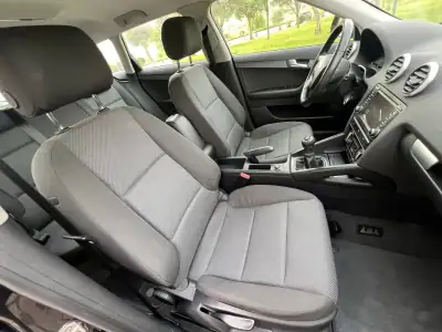 Audi A3 2010 - 10965 EUR, 150000 km - AUTO.MOTO.pt - 150000km - foto 22 de 38