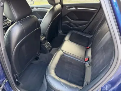 Audi A3 Sportback 2013 - 13500 EUR, 207000 km - AUTO.MOTO.pt - 207000km - foto 12 de 18