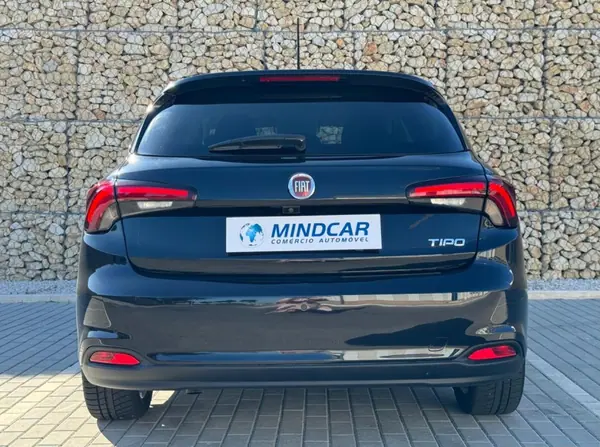 Fiat Tipo 2021 - 14480 EUR, 83050 km - AUTO.MOTO.pt - 83050km - foto 6 de 38