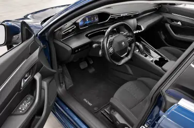 Peugeot 508 SW 2021 — photo 5 of 8