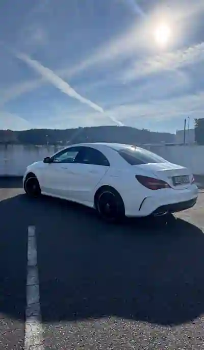 Mercedes-Benz CLA 180 2018 — foto 5 de 15