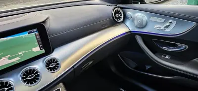 Mercedes-Benz E 220 2017 - 34999 EUR, 180000 km - AUTO.MOTO.pt - 180000km - foto 43 de 45