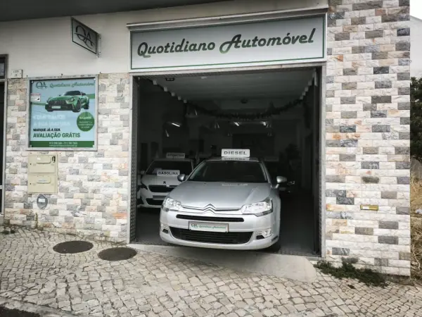 Citroën C5 Tourer 2014 - 8950 EUR, 249314 km - AUTO.MOTO.pt - 249314km - foto 37 de 37