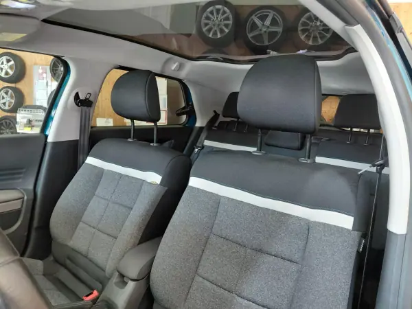 Citroën C4 Cactus 2018 - 9999 EUR, 99000 km - 99000km - foto 16 de 21