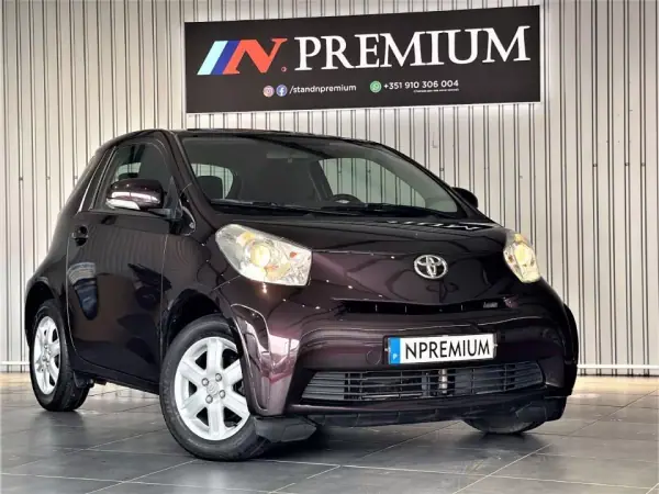 Toyota iQ 2009 - 7750 EUR, 167000 km - AUTO.MOTO.pt - 167000km - foto 9 de 32